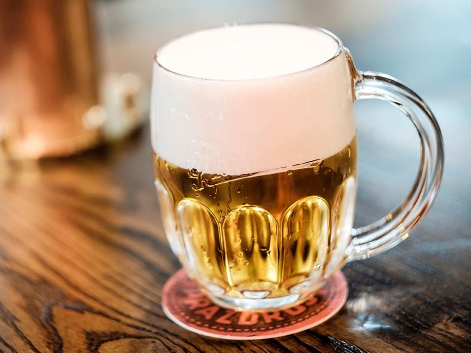 Plzeňský Prazdroj láká na nový kurz čepování piva
