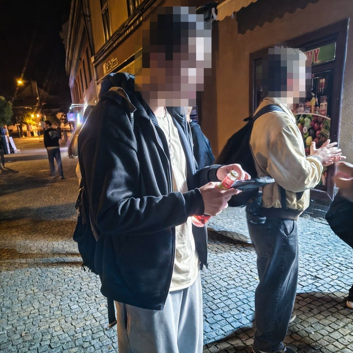 Prodavač prodal alkohol mladistvím, teď má problém