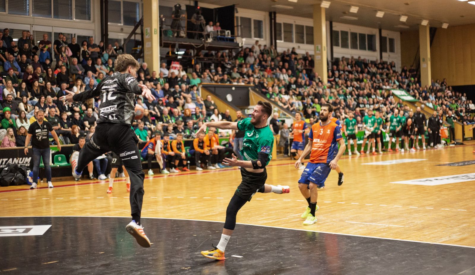 Mokrošův brilantní výkon srovnal sérii Karviná-Plzeň
