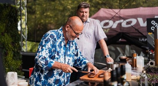 Plzeň hostí Elimon FRESH festival - gurmánské zážitky a koncert Davida Kollera