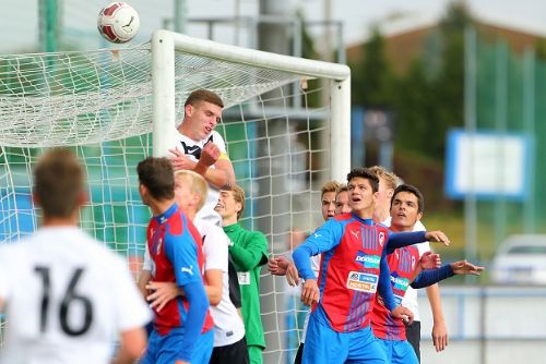 Foto: Devatenáctka porazila Olomouc, výběry U17 a U16 zvítězily nad Libercem