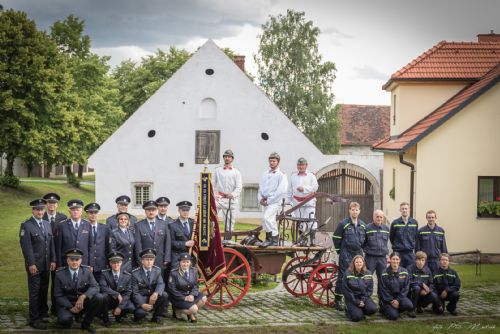 Foto: Dobrovolní hasiči v Bolevci slavili výročí 115. let založení sboru