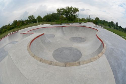 Foto: Ve sportovním areálu Škoda sport park se začne stavět skateboardový bazén