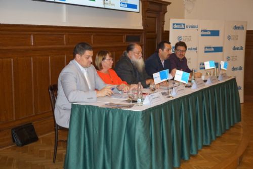 Foto: Debata starostů největších plzeňských obvodů