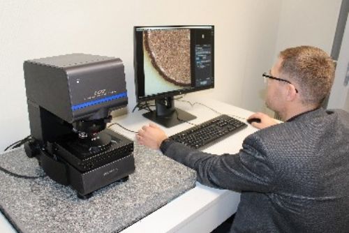 Foto: RICE má nejmodernější konfokální mikroskop v Evropě