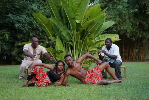 Foto: Divadelní léto zahájí v úterý U Zvonu doprovodný program – taneční představení Ghana zrána