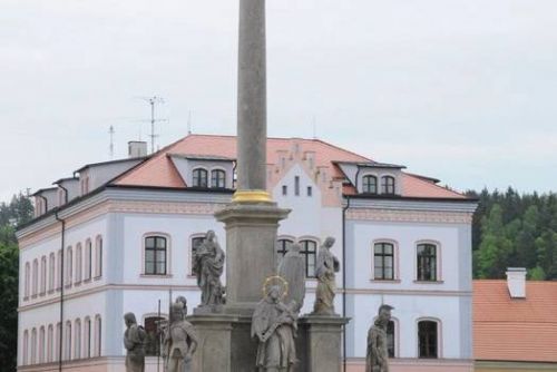 Foto: Masarykovo náměstí ve Stříbře je díky EU bezpečnější