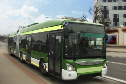 Foto: Moderní trolejbus z Plzně bude vozit lidi ve Zlíně