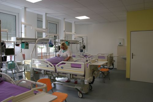 Foto: Mulačova nemocnice má novou JIP