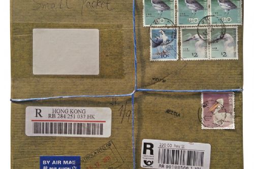 Foto: Na balíkové poště v Křimicích třídí denně až 45 tisíc zásilek