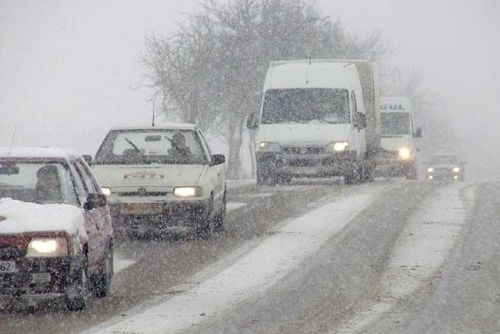 Foto: Na Bezvěrovsku je kalamita a řada uzavřených silnic 