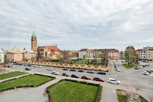 Foto: Obnovu Jiráskova náměstí v Plzni bude navrhovat pět vyzvaných ateliérů