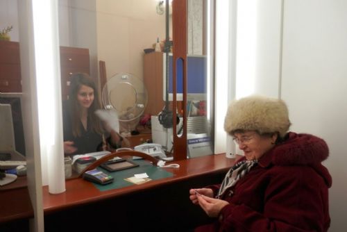 Foto: Plzeňáci mají extrémní zájem o pasy, magistrát reaguje