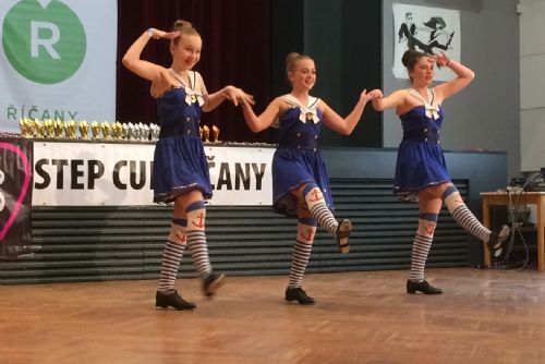 Foto: Plzeňští stepaři mají před festivalem skvělou formu, přivezli pět zlatých pohárů