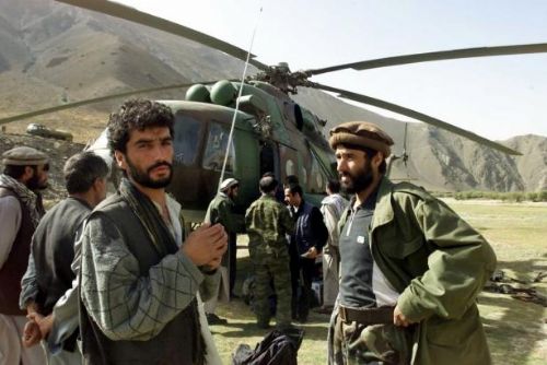 Foto: Afghánské vojenské vrtulníky by se mohly opravovat v Praze