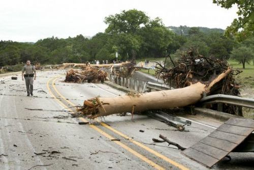 Foto: Americký středozápad zasáhla tornáda a prudké deště