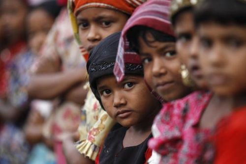 Foto: Barma: Za uprchlickou krizi nemůžeme, odstranit příčiny ale chceme