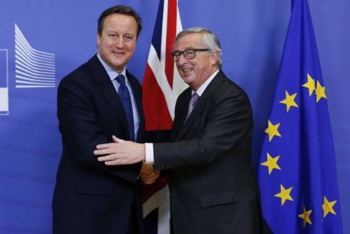 Foto: Cameron se hádá s EU o dávky pro přistěhovalce. Návrh „není dost dobrý“