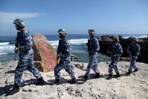 Foto: Čína prý rozmístila stíhačky na jednom ze sporných Paracelských ostrovů