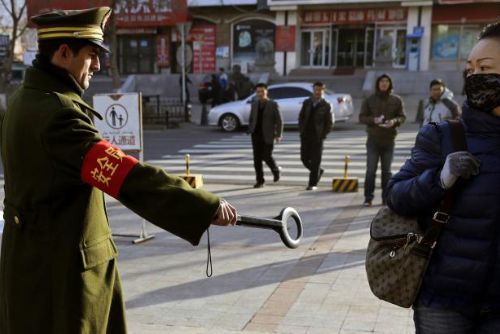 Foto: Čína schvaluje protiteroristickou legislativu, budí obavy o práva Ujgurů