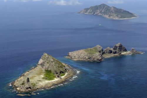 Foto: Čína trvá na svém právu budovat v moři umělé ostrovy
