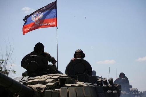 Foto: Donbas: Rebelové prý stáhli lehčí zbraně, Kyjev to přislíbil