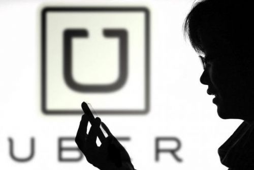 Foto: Dva manažery firmy Uber čeká ve Francii soud