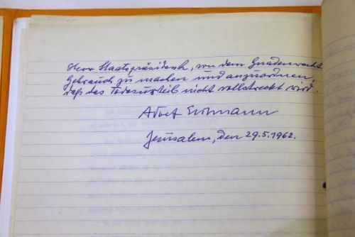 Foto: Eichmann marně žádal Izraelce o milost, dokládá nedávno nalezený dopis