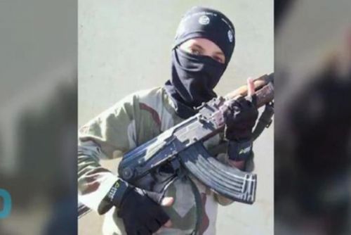 Foto: IS nahrazuje padlé muže dětmi připravenými zabíjet