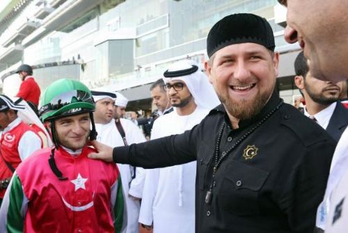Foto: Kadyrova rozčílily sankce proti jeho stáji v Česku