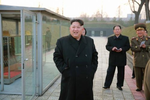 Foto: Kim Čong-un podle expertů přibral 40 kilo. Zřejmě kvůli stresu z mocenského boje