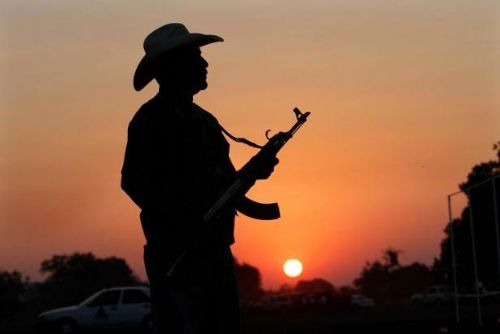 Foto: Korupce vs. domobrana. Nový dokument ukazuje boj s mexickými kartely