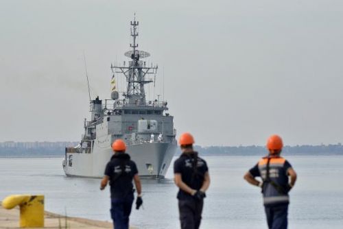 Foto: Libye hrozí útokem na lodě unijní protipašerácké operace