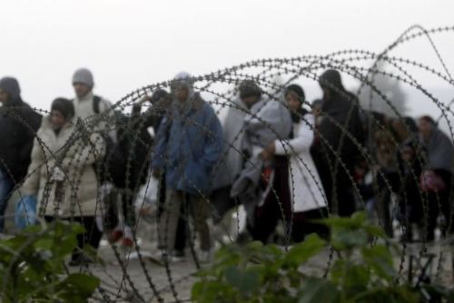 Foto: Makedonie plánuje plot na hranici s Řeckem