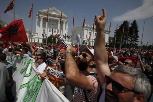 Foto: Makedonská vnitropolitická krize. Jedná se o další soupeření Ruska a Západu?