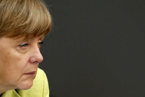 Foto: Merkelová: Summit Východního partnerství nemíří proti Rusku