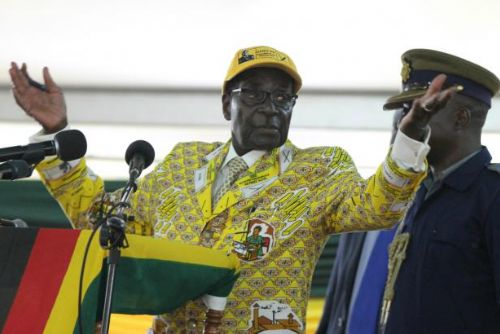 Foto: Mugabe dostal čínskou obdobu Nobelovy ceny míru