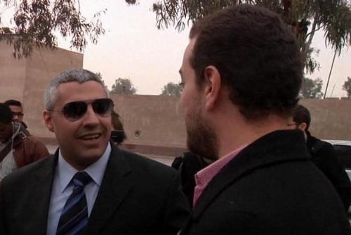 Foto: Novináři Al-Džazíry se možná do vězení nevrátí. Kauza byla odročena