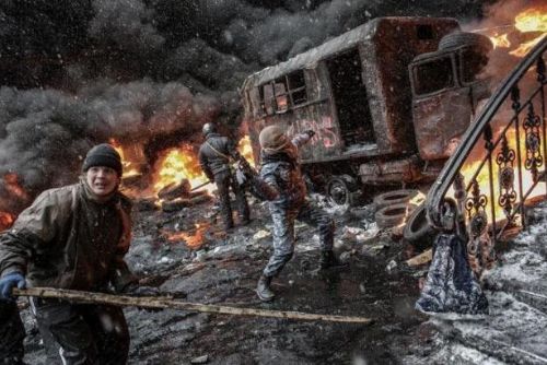 Foto: OBRAZEM: Před rokem vyvrcholily protesty na Majdanu krveprolitím