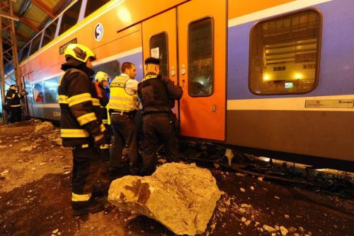 Foto: Opravy poškozených vlaků se kvůli lehkému hliníku prodražují