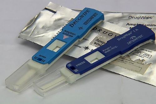 Foto: Policie koupí drogové testery za 100 milionů, při zadržování řidičáků bude mírnější
