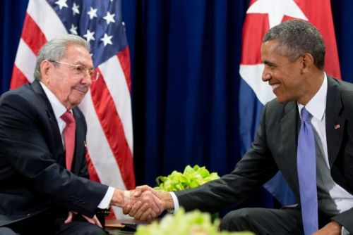 Foto: Poražená ebola, smíření Kuby s USA. A další dobré zprávy roku 2015