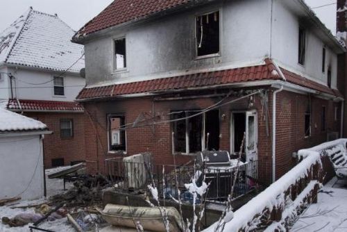 Foto: Při požáru v brooklynském domě zemřelo sedm dětí