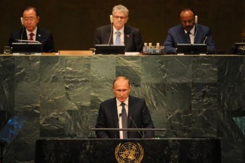 Foto: Putin: Nespolupracovat s Asadem je velká chyba, arabské jaro vedlo místo k demokracii k násilí