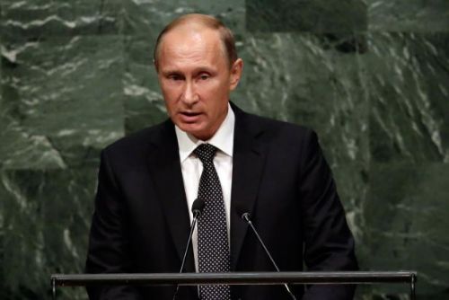 Foto: Putin: Uvažujeme o zapojení do leteckých úderů proti IS