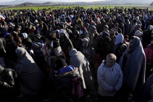 Foto: Řecko-makedonskou hranici asi EU zablokuje. Chce zpomalit příliv migrantů