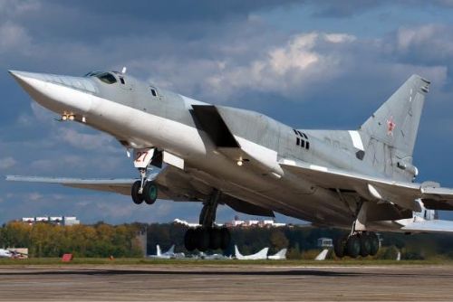 Foto: Rusko vyšle na Krym jaderné bombardéry