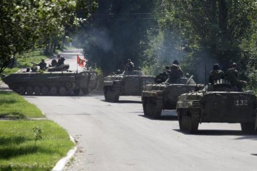 Foto: Shoda kontaktní skupiny: Z fronty budou staženy tanky a lehčí zbraně
