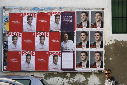 Foto: Španělé ve volbách rozhodnou, zda se lidovci udrží u moci