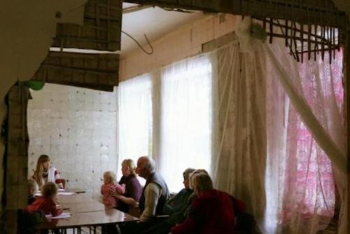 Foto: Strach a nejistota. Ukrajinští uprchlíci často přišli o všechno